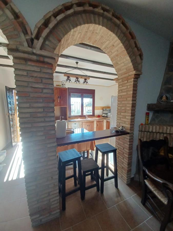 Villa Martinez Alquiler Rural Isabel Alcala del Valle Bagian luar foto
